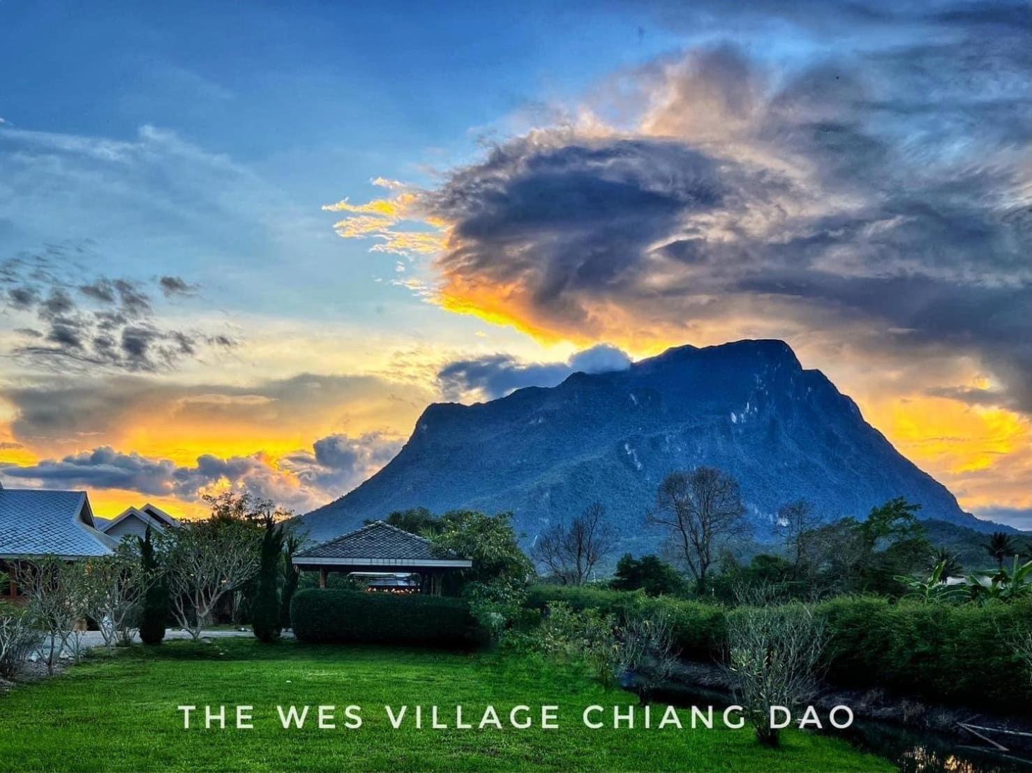 The Wes Village, Incl Free Breakfast & 100 Thb Food Gift Chiang Dao Extérieur photo